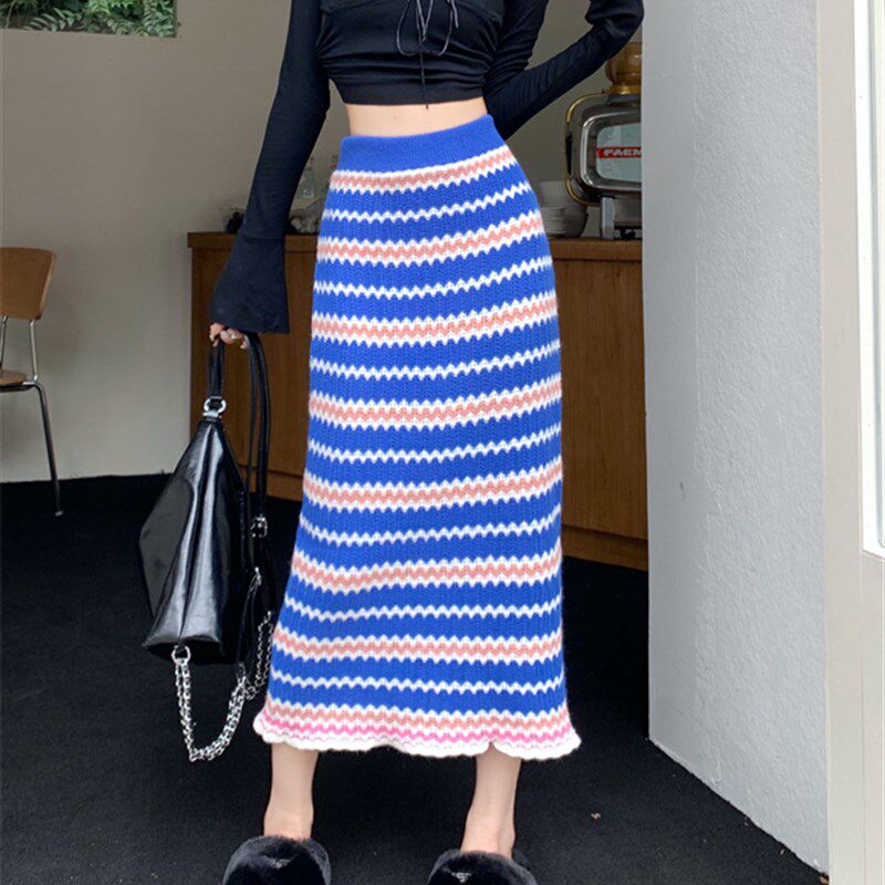 小众蓝色条纹针织半身裙子女春季2024新款高腰显瘦鱼尾包臀中长裙