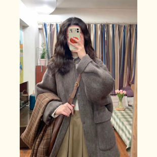 高级感灰咖色毛呢外套女短款秋冬新款韩版小个子宽松连帽呢子大衣