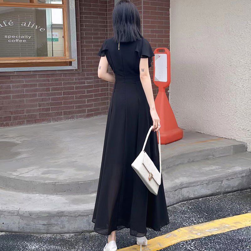 气质遮肚子减龄辣妹休闲夏季新款连衣裙长款修身收腰大摆雪纺裙薄