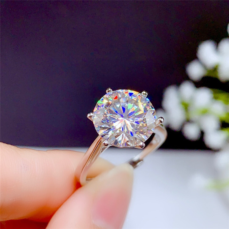 热销5CT Moissanite Ring VVS Round Cut Lab Diamond Classic St