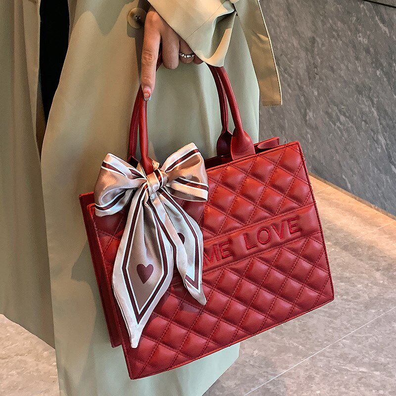 红色包包女大容量2025新款潮高级感婚包婚礼手提斜挎包结婚新娘包