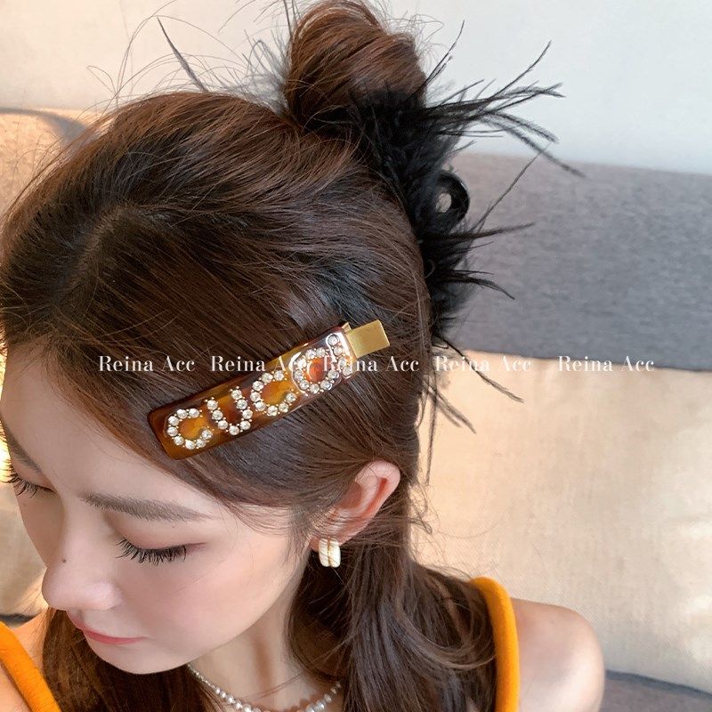 夹子头饰高级感醋酸镶钻字母侧边刘海夹边夹一字夹鸭嘴夹2024新款,饰品/流行首饰/时尚饰品新,发饰,淘宝优惠券,粉丝福利购,淘宝优惠卷