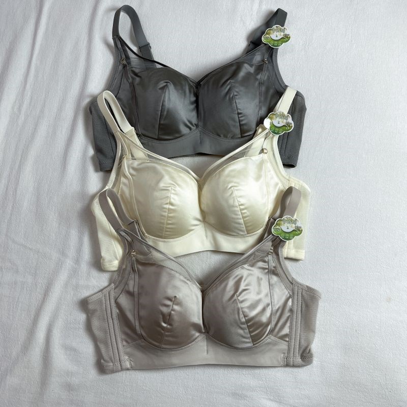 缎面非海绵内衣女薄款B杯透气孔无钢圈聚拢上托调整收副乳文胸罩