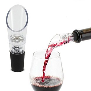 2019 new hot fashionWhite Red Wine Aerator Pour Spout Bottle