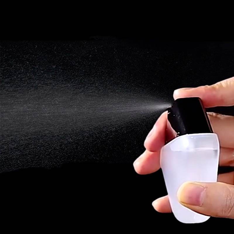 网红1PC High Quality Perfume Bottle Card Shape Mini Sprayer