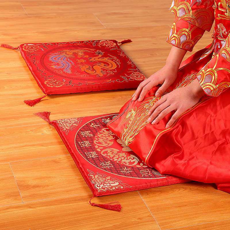 推荐拜天地结婚跪垫坐垫婚庆用品坐福垫新娘踩喜垫座垫婚礼新人敬