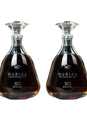 高档洋酒软装饰品样板房餐厅仿真白兰地假威士忌酒吧轻奢道具摆设