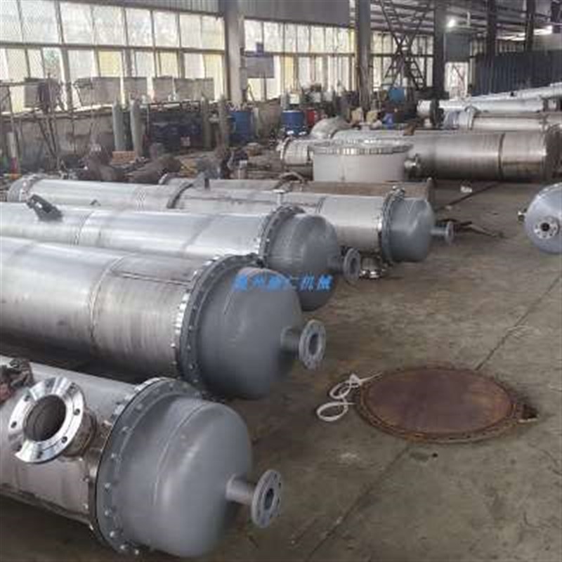 不锈钢冷凝器列管式水冷换热器壳管化工冷却器蒸汽循环钛管蒸发器