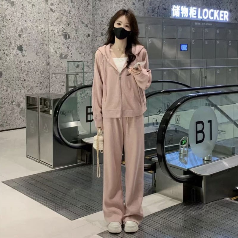 初秋小个子穿搭一整套休闲卫衣阔腿裤两件套装2024早秋季新款女装