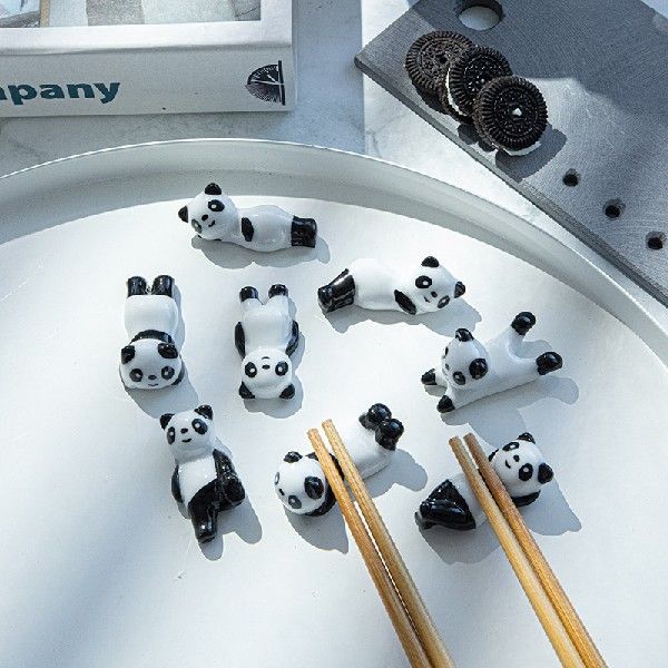 1 Pcas Fashion Ceramic Chopsticks Cartoon Holder Rack Panda-封面