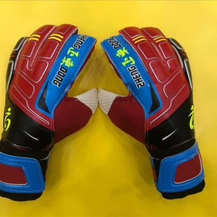 足球装备儿童守门员手套 带护指门将手套 小学生足球护具手套
