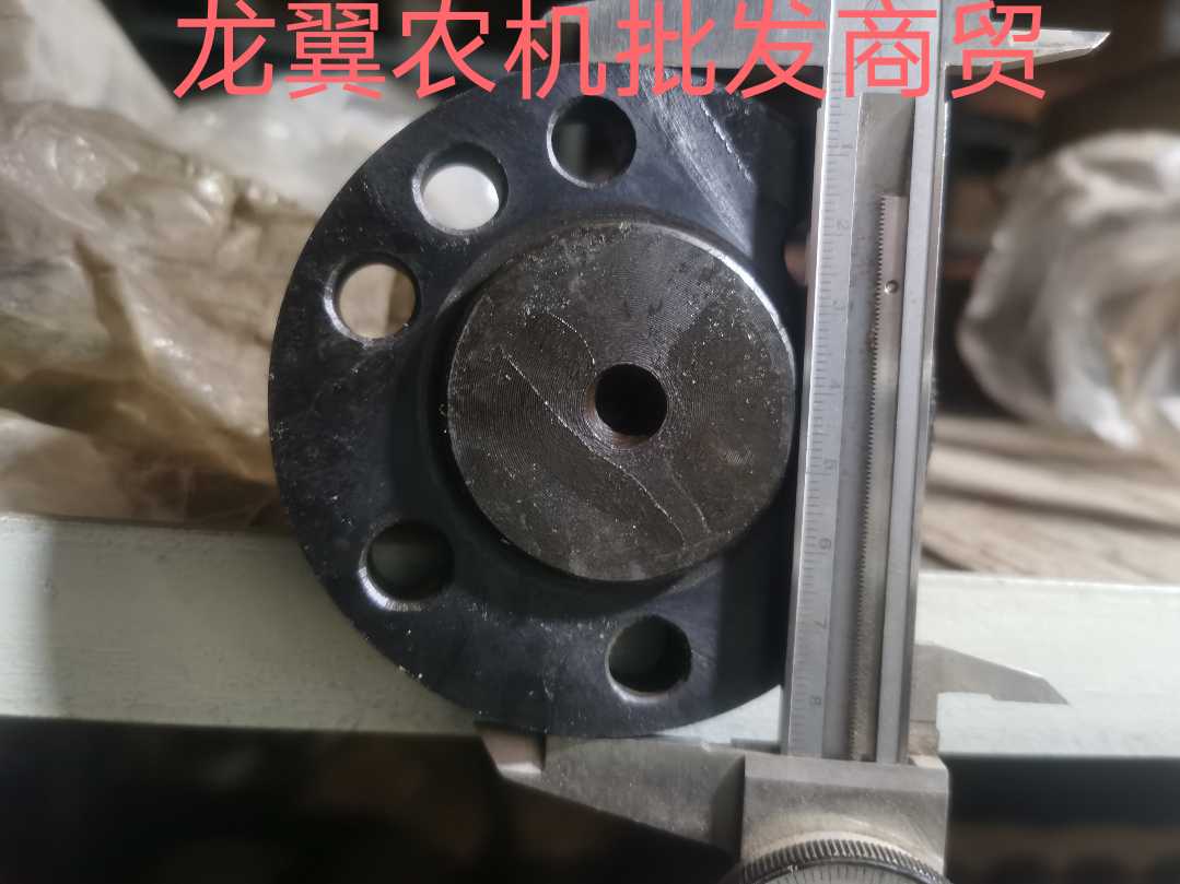 道依茨拖拉机配件 动力输出轴头