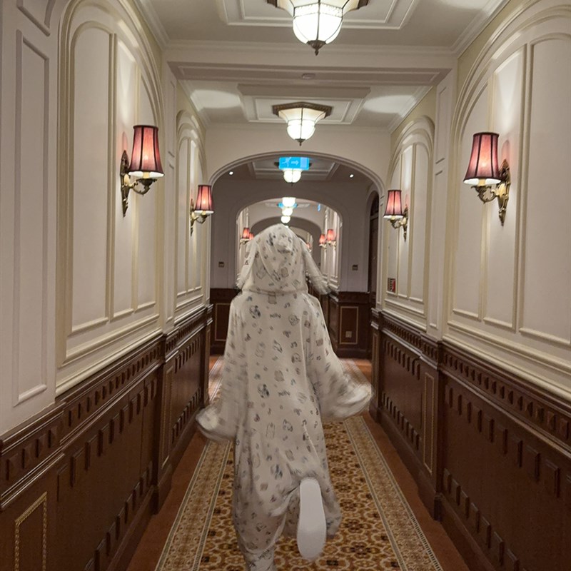 日系睡衣女秋冬季加厚长袖毛绒可爱卡通印花宽松连帽家居服睡裙