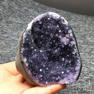 乌拉圭天然紫水晶洞彩晶簇钱袋子聚宝盆手链消磁居家办公饰品摆件