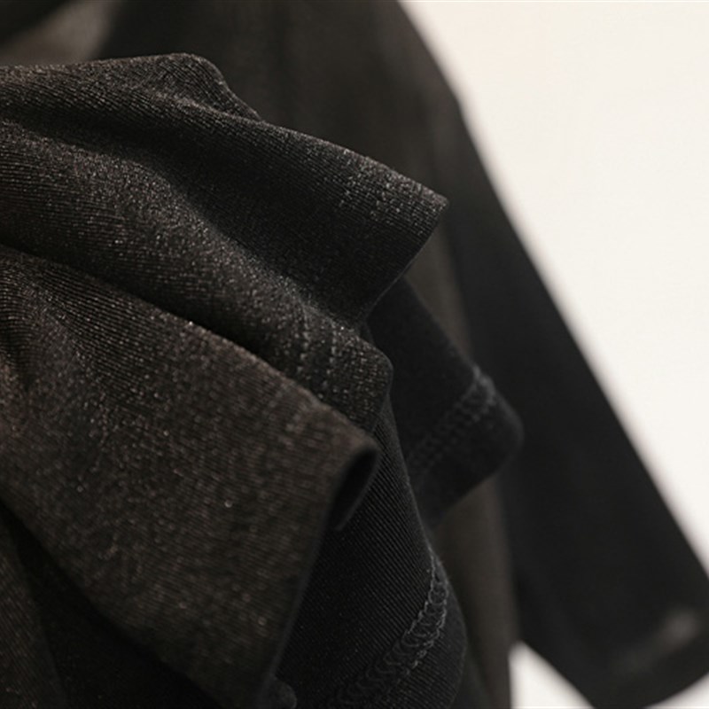 上身自带慵懒感~V领仿醋酸黑色短袖T恤女夏季薄款百搭上衣潮