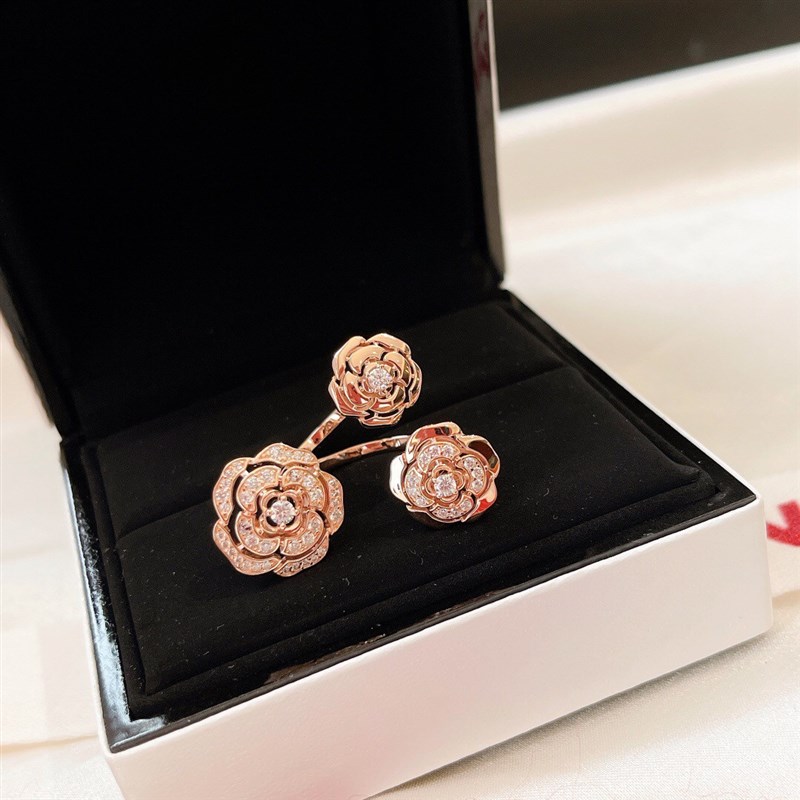 推荐2021 Hot Sale Famous Brand Rose Gold Color Camellia Pure