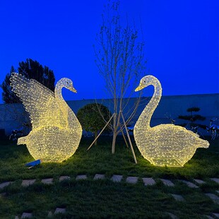户外发光a天鹅雕塑镂空铁艺户外草坪摆件水晶喷泉景观雕塑酒店装