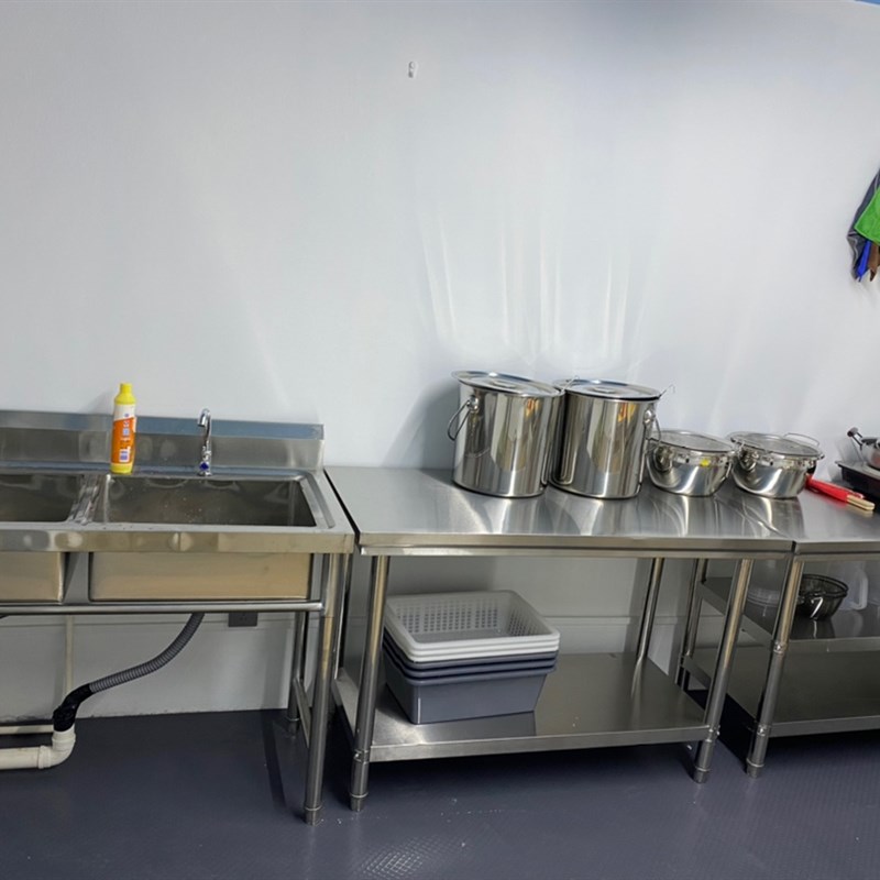 不锈钢工作台厨房专用桌饭店厨房酒店操作台打荷台面桌长方形80高