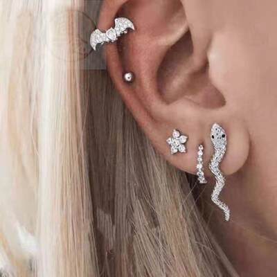 极速。5Female animal Earrings Fashion retro Diamond Earrings