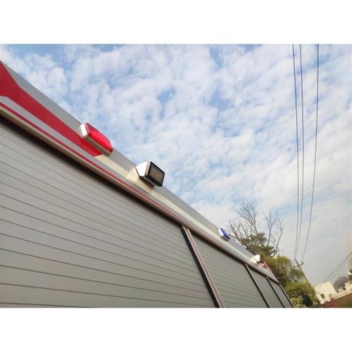 Y888超亮白色消防车90度侧面安装照明灯救护车大功率警U示灯12V24