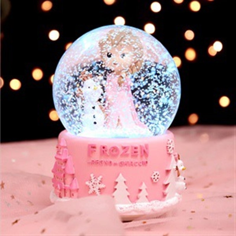 憨态可爱卡皮巴拉水晶球八音盒发光桌面摆件飘雪学生儿童生日礼物