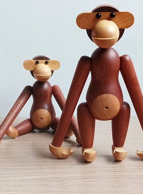 木质原木色桃木偶猴子摆件北欧风格家居装饰创意礼物儿童书房现货