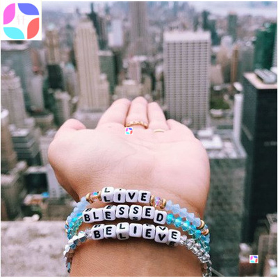 现货100pcs Mixed White Letter/Alphabet Cube BeaRds DIY Jewel