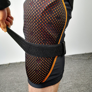 d3o滑雪护具护膝护臀屁垫护甲防摔裤单板屁垫滑冰轮滑滑板装备d30