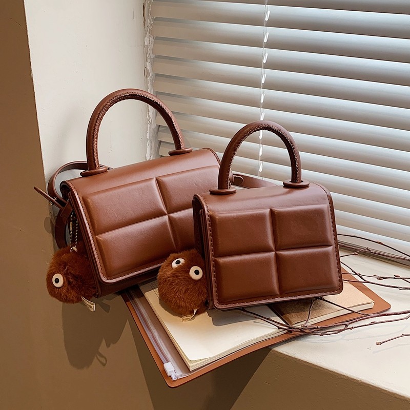 迷你小包包女2023秋冬新款潮高级感小众设计斜挎包复古手提小方包,箱包皮具/热销女包/男包,通用款女包,淘宝优惠券,粉丝福利购,淘宝优惠卷