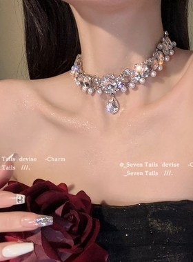 珍珠镶钻水滴花朵项链法u式感轻奢锁骨链小众晚礼服时尚项饰女