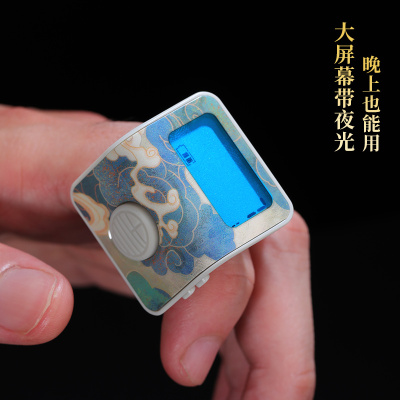 新款小仟计念数计数器手按藏式电子智能手环戒指充电夜光点记数器