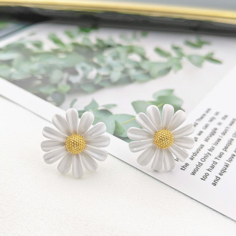 速发rendy Sweet White Daisy Stud Earrings For Women Girls Ko