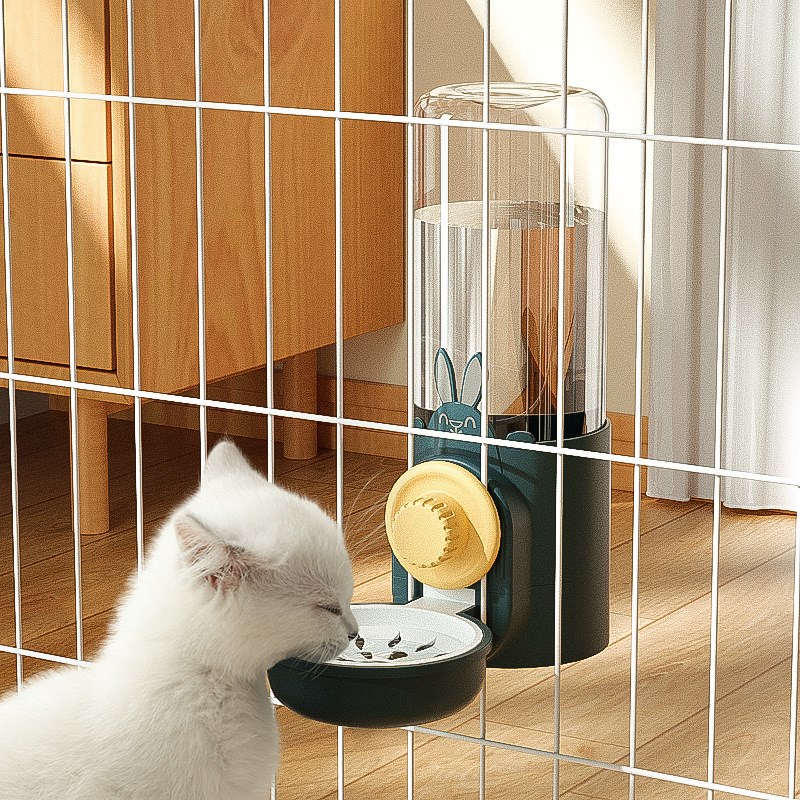 狗狗挂式饮水机猫咪喂水兔子自动喂食器猫鸭子喝水U器仓鼠宠物水