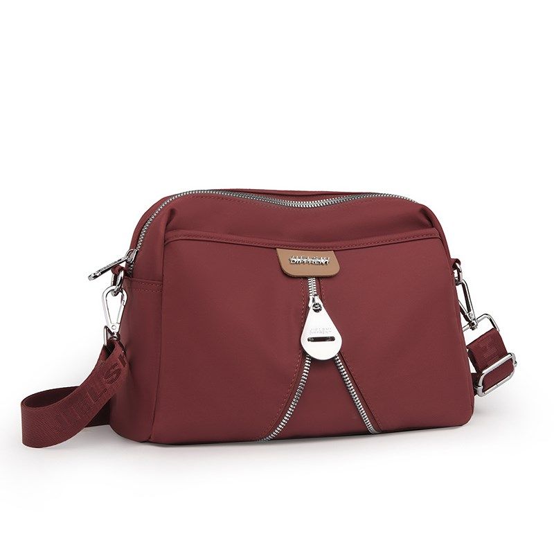 新款时尚百搭女包韩版休闲牛津布包逛街旅游大容量妈妈单肩斜挎包,箱包皮具/热销女包/男包,小方包,淘宝优惠券,粉丝福利购,淘宝优惠卷