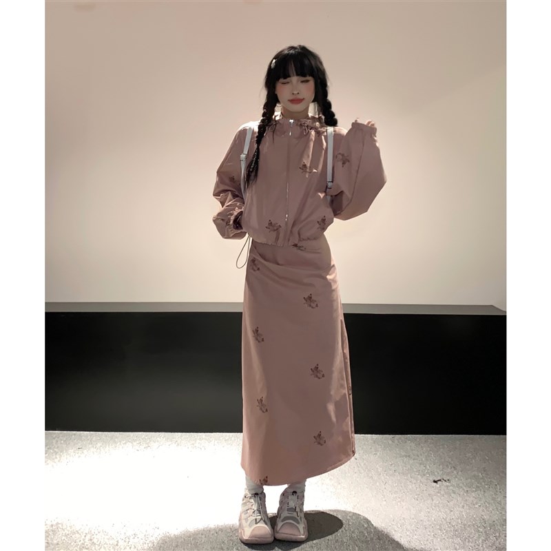 溺水三鱼冲锋衣外套套装女秋季机能风短款上衣吊带洋装工装长裙