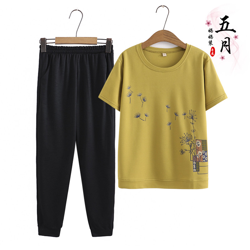 热销母亲节妈妈夏装短袖上衣女中老年减龄洋气运动服套装奶奶装两