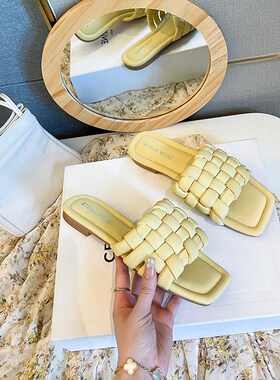 方头编织黄色拖鞋女夏外穿2024新款高级感时M尚休闲沙滩凉拖ins潮