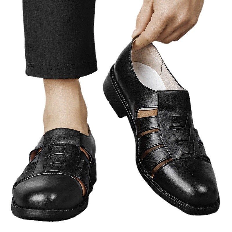 优质2024夏季青年男式凉鞋镂空透气皮鞋中年爸爸包头洞洞鞋,流行男鞋,洞洞鞋,淘宝优惠券,粉丝福利购,淘宝优惠卷