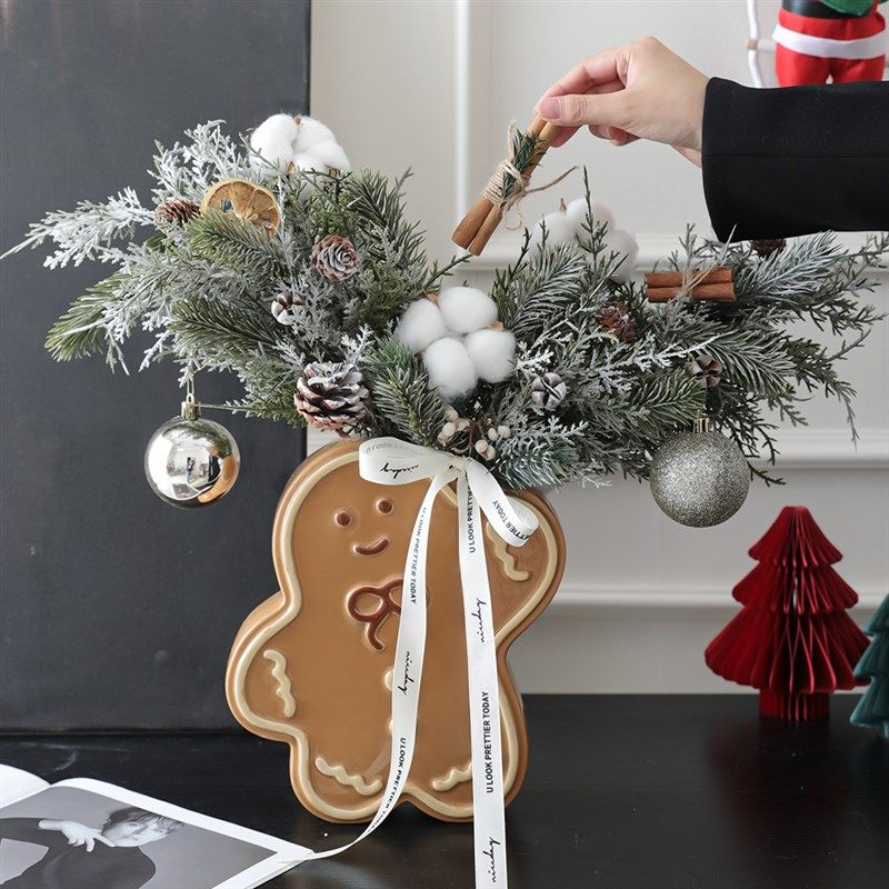 姜饼人圣诞帽子雪橇车陶瓷花瓶摆件客厅氛围感插花干花瓶,家居饰品,桌面摆件,淘宝优惠券,粉丝福利购,淘宝优惠卷