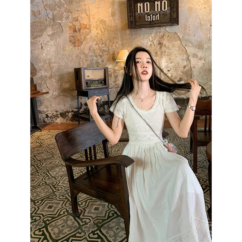 茶歇法式长裙奢华大牌高端精致气质绝美小飞袖白色连衣裙子女夏季