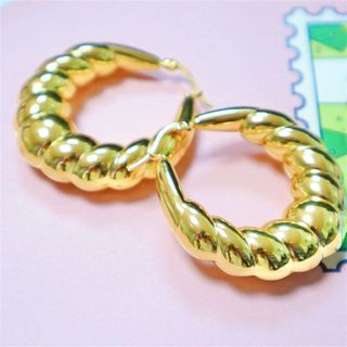 速发Crescent Shrimp Hollow Earrings Fashion 18k Yellow Gold