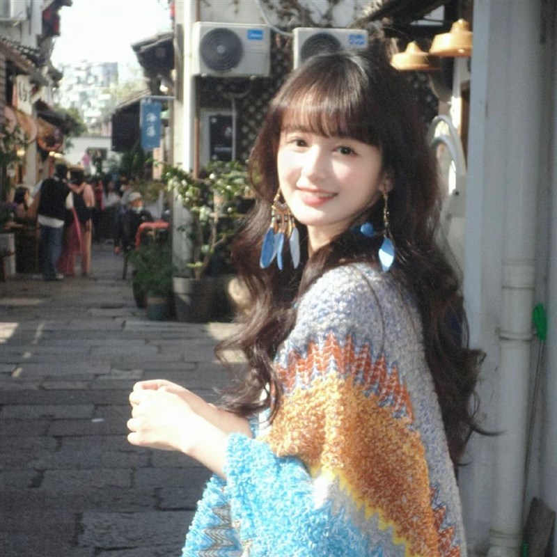 民族风披肩女云南丽江大理旅游度假拍照穿搭围巾外搭斗篷外套披风