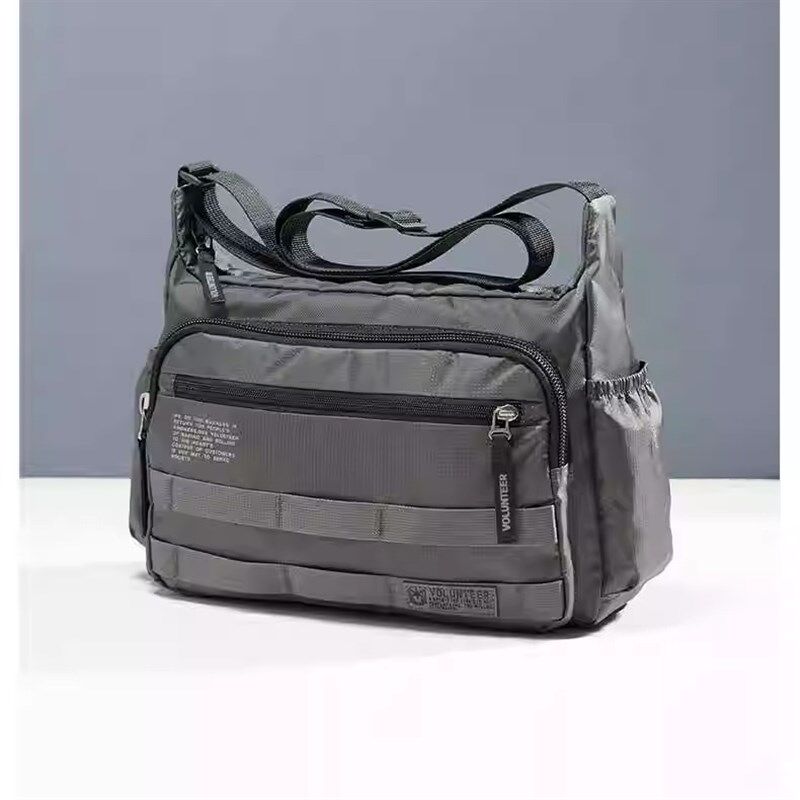 斜挎包便携包时尚夏季爸爸通勤帆布包户外大容量小手机包男士背包