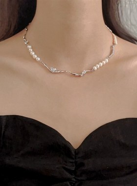 法式高级感拼接淡水珍珠项链轻奢小众设计不对称百搭气质颈链新款