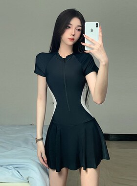 新款女连体运动泳衣温泉泳装保v守修身显瘦连衣裙式度假游swimsui