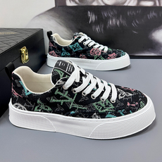 Шапочка для душа 轻便透气帆布鞋男2023春秋新款男鞋夏季时尚软底印花布面休闲鞋男