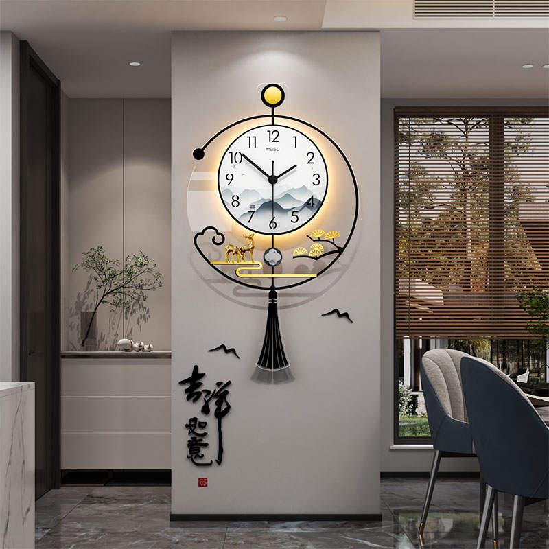 新中式钟表挂钟意厅家用时尚2022新款创客壁挂时钟灯装饰挂墙大气