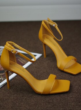 黄色高跟鞋女夏季不累脚方头细跟2022款一字带网红凉鞋荔枝纹超火