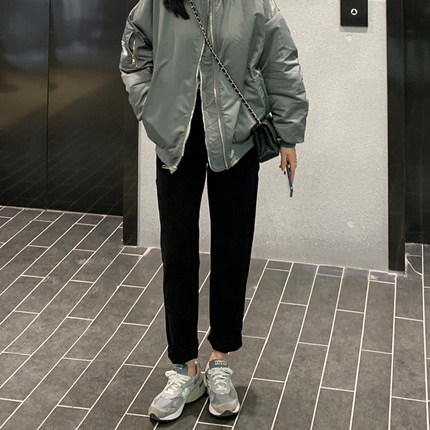 孕妇老爹裤子女秋冬季2023新款加绒加厚外穿宽松黑色哈伦牛仔长裤