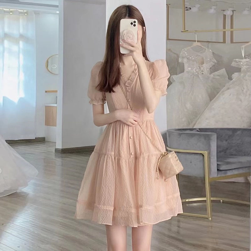 哺乳连衣裙夏季外出辣妈款收w腰显瘦V领小个子夏装外穿法式喂奶衣